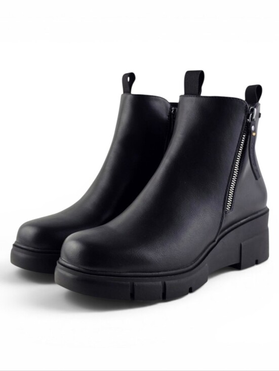 Romika Shoes - NWT Romika Women's Wilma 03 Waterproof Double Zip Black Ankle Boots 41